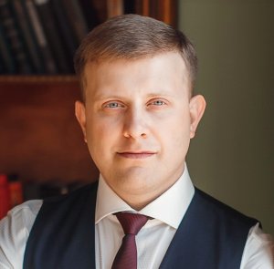 Денис Исаков