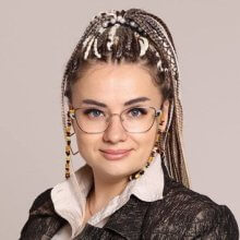 Анна Юрзинова